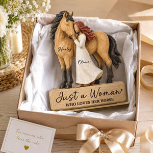 Personalized "Girl Standing With Horse" Wooden Plaque – Keepsake For Horse Lovers
