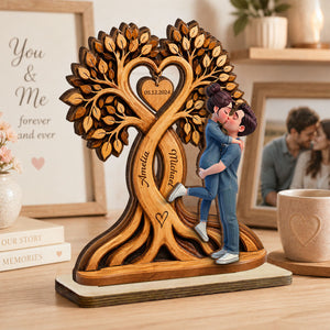 Anniversary Gift For Him & Her – Personalized "Couple Kissing Under Heart Tree" Wooden Plaque