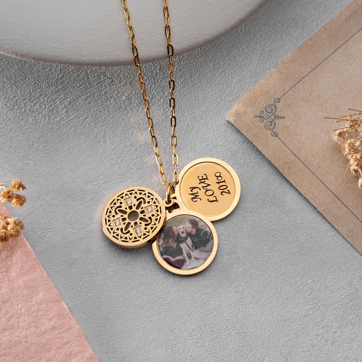 Custom Locket Necklace with Photo, Personalized Photo Pendant, Engravable Memorial Jewelry, Mothers Day Gift for Her
