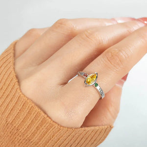 Personalized 1-8 Names & Birthstones Mother Grandmas Family Ring