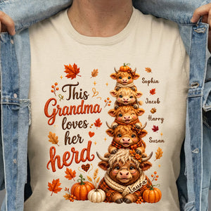 Personalized Grandma & Grandkids Highland Cow T-Shirt – Gift For Grandma