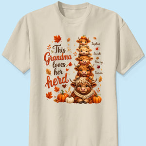 Personalized Grandma & Grandkids Highland Cow T-Shirt – Gift For Grandma
