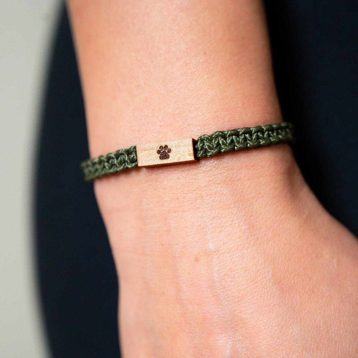 Personalized Pet Paw Pet Name Bracelet Dog Cat Memorial Keepsake Gift