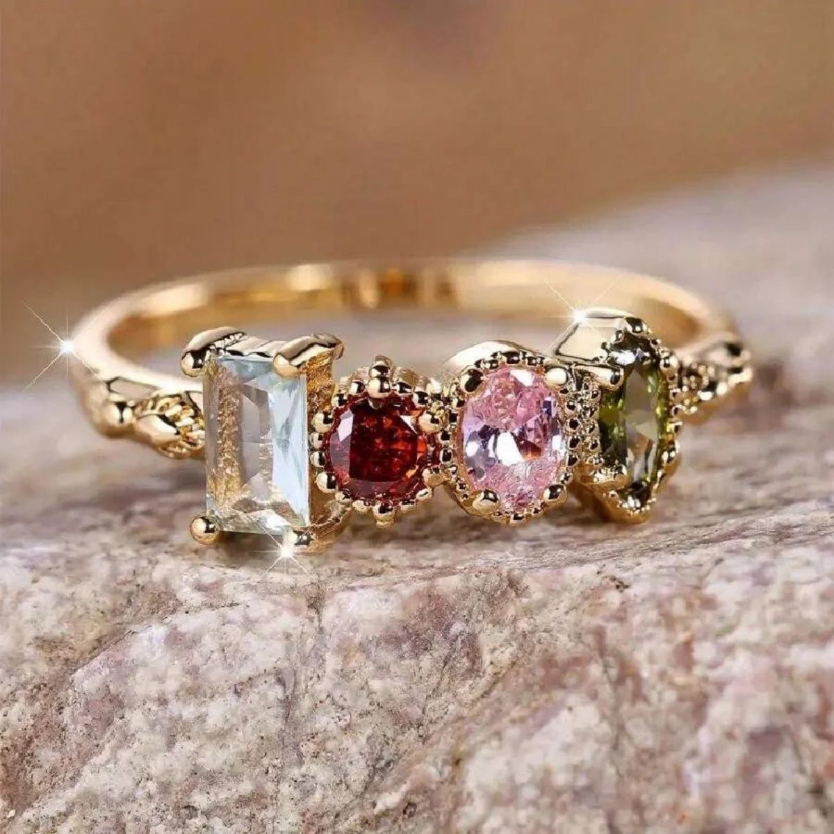 Personalized Multiple Stones Grandma Mom Family Ring Vintage Milgrain Ring